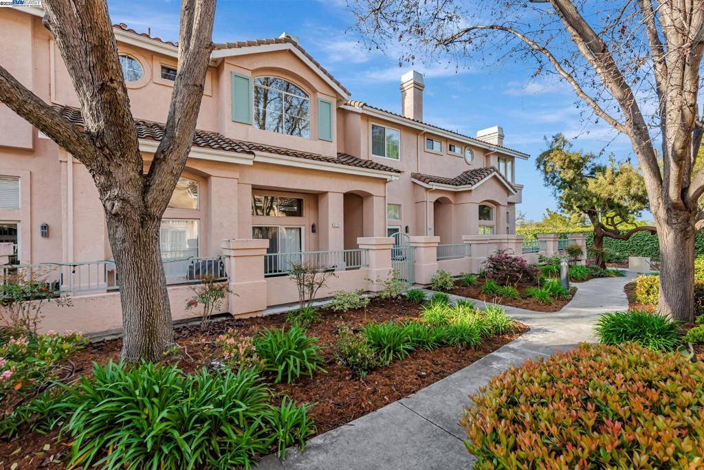 Fremont, CA 94555,6125 Genoa Ter #48