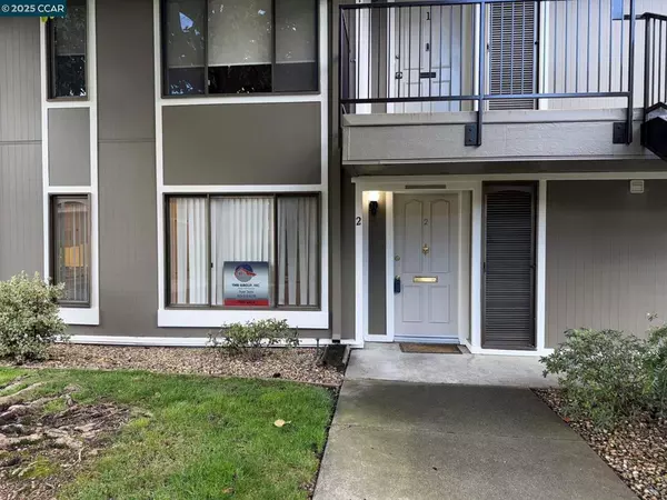 2716 Tice Creek Dr #2, Walnut Creek, CA 94595