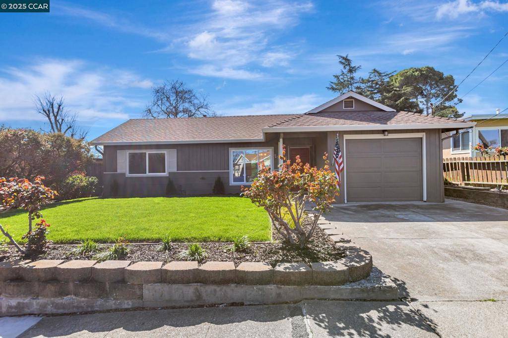 2056 Highland Dr, Concord, CA 94520