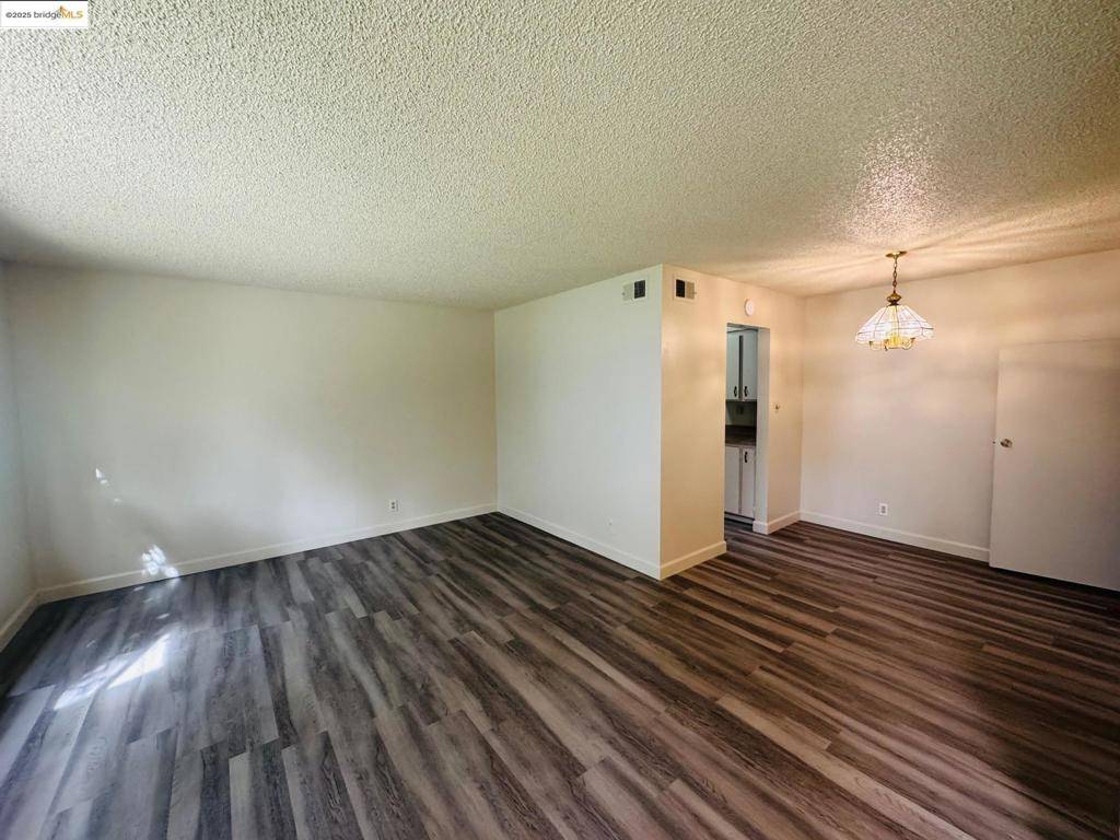 Concord, CA 94518,1459 Del Rio Cir #C