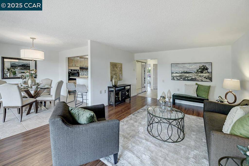 Walnut Creek, CA 94595,1268 Skycrest #4