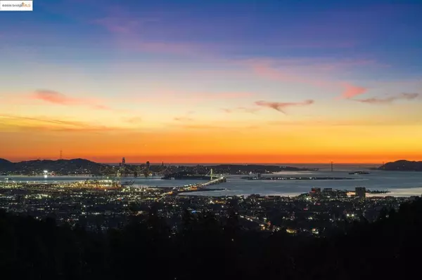 Oakland, CA 94611,6049 Skyline Blvd