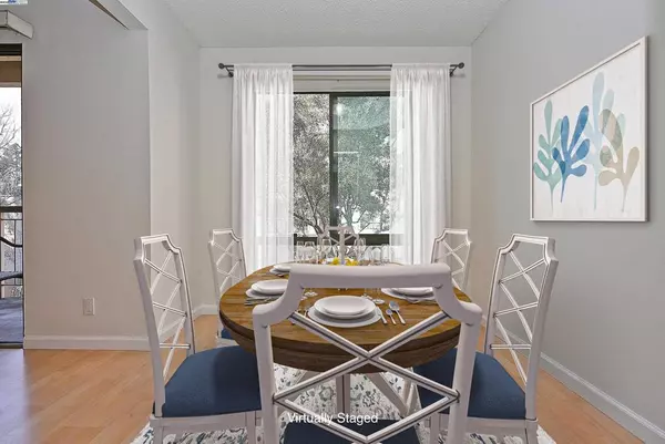 Walnut Creek, CA 94596,320 N Civic Dr #307