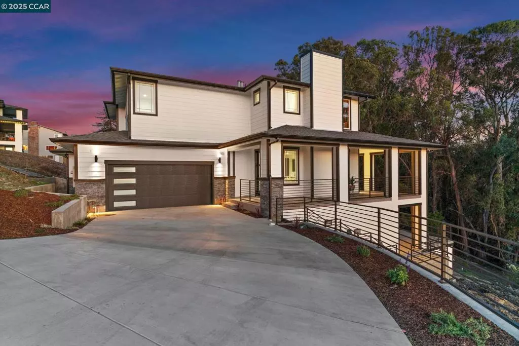 Oakland, CA 94605,9 Turner Ct