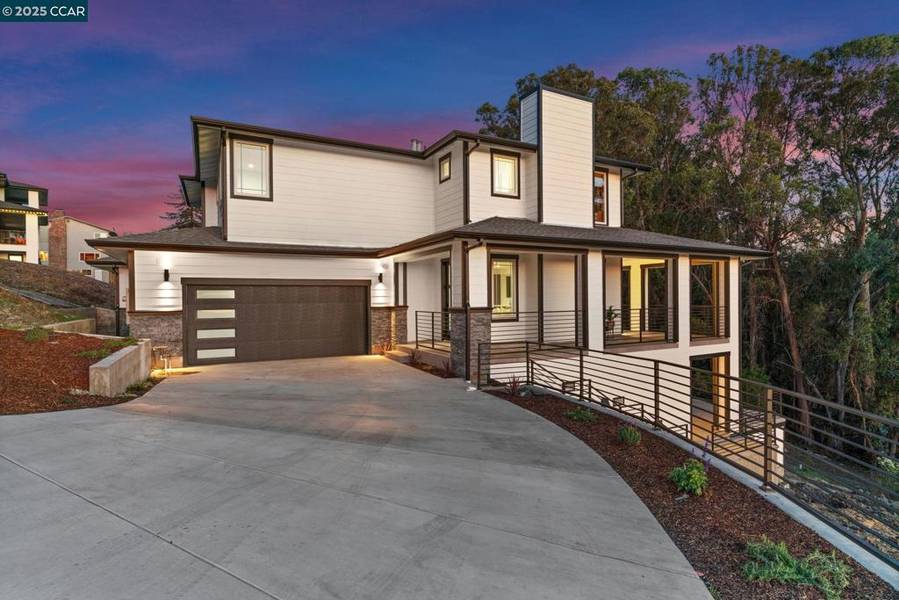 9 Turner Ct, Oakland, CA 94605