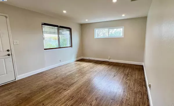 Vacaville, CA 95688,167 Highland Ave