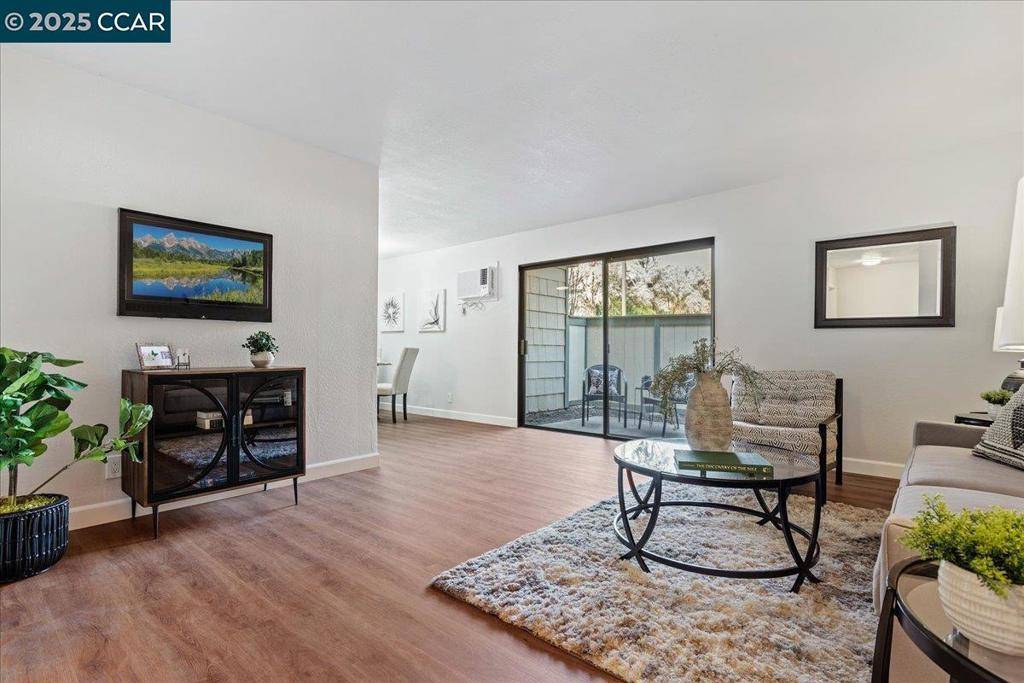 2890 Treat Blvd #19,  Concord,  CA 94518