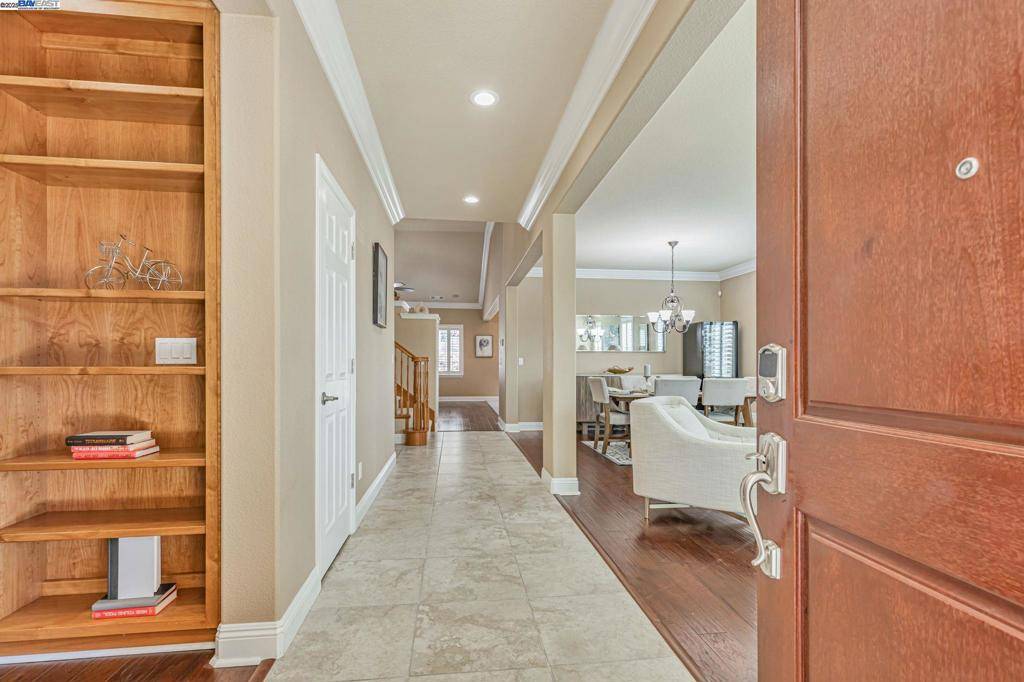 Danville, CA 94506,900 Trebbiano Ct
