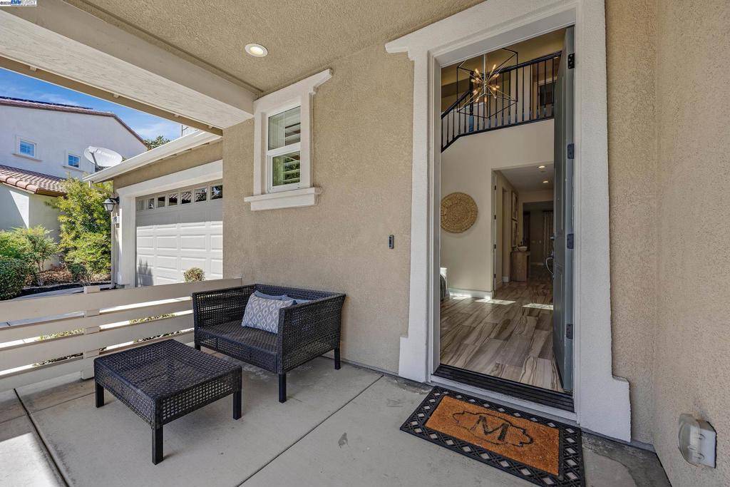 Tracy, CA 95377-8390,3838 Santa Fe Lane