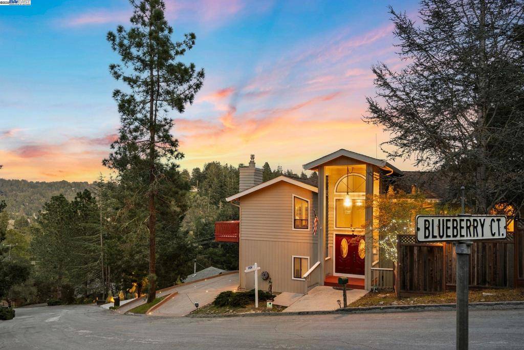 Scotts Valley, CA 95066,205 Blueberry Dr