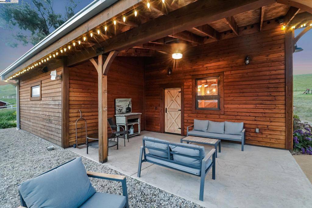 Sunol, CA 94586,5135 Andrade Rd