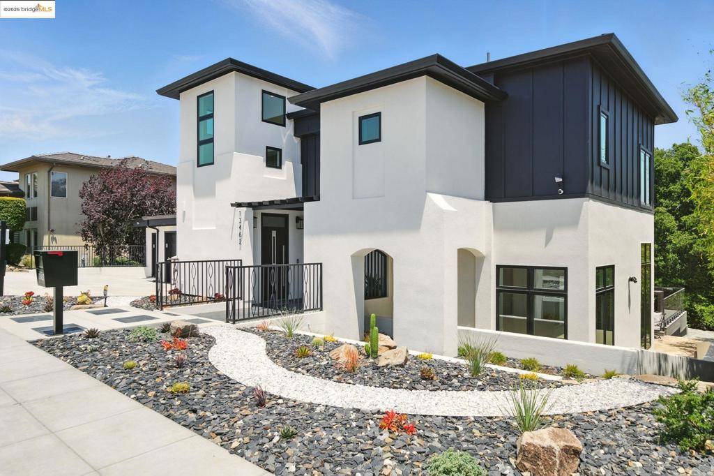 13462 Campus drive, Oakland, CA 94619