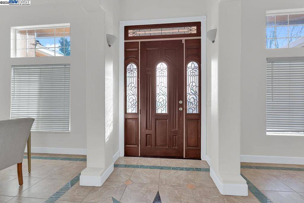 Patterson, CA 95363,17300 Locust Ave