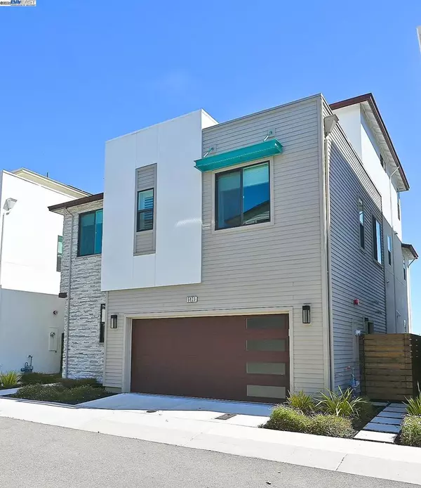 5609 Fallbrook Ct, Dublin, CA 94568