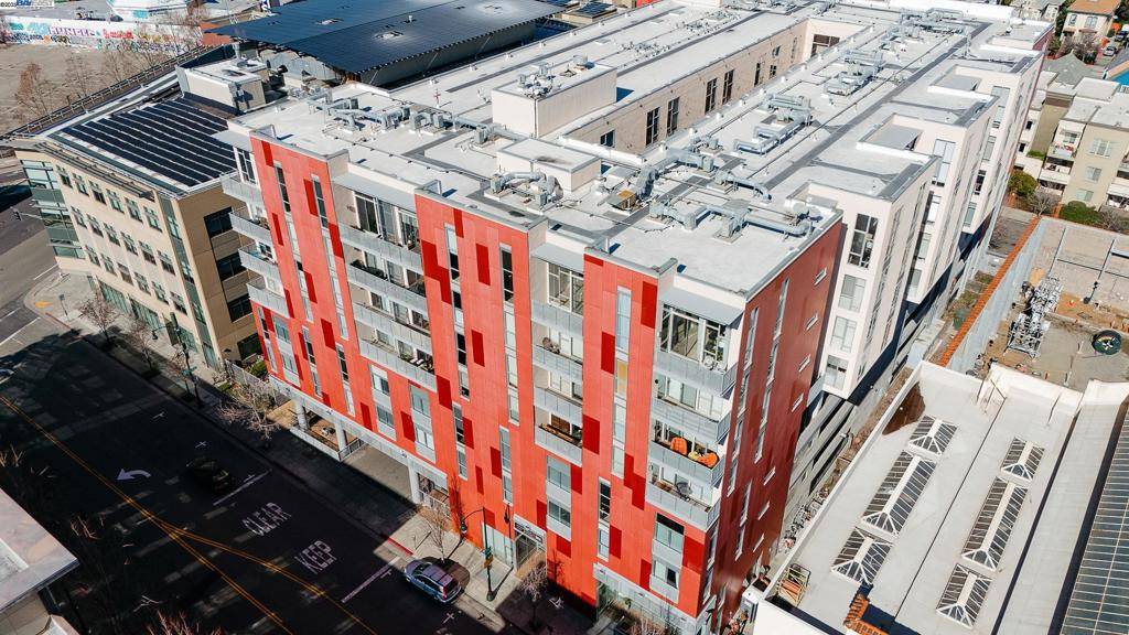 Oakland, CA 94612,630 Thomas L Berkley Way #514