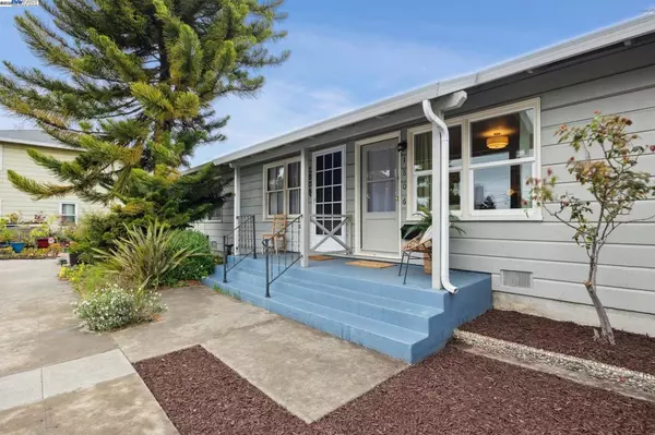 1806 Main, Alameda, CA 94501