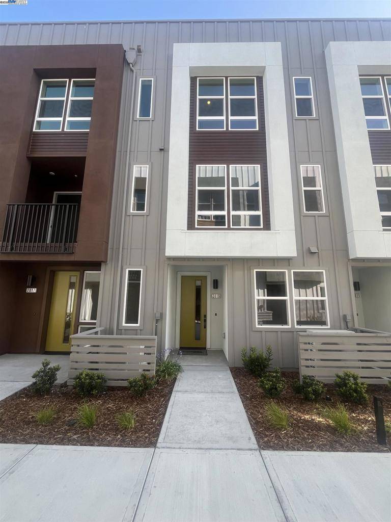 Alameda, CA 94501,2015 Stanford Street