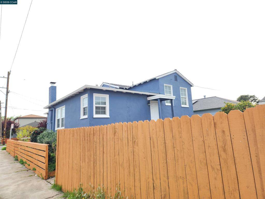 Richmond, CA 94804-1230,2387 Humphrey Avenue