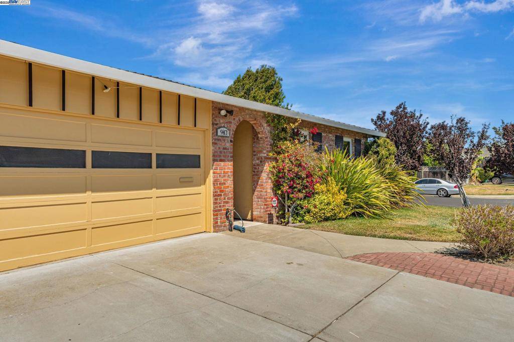Foster City, CA 94404,947 Crane Ave