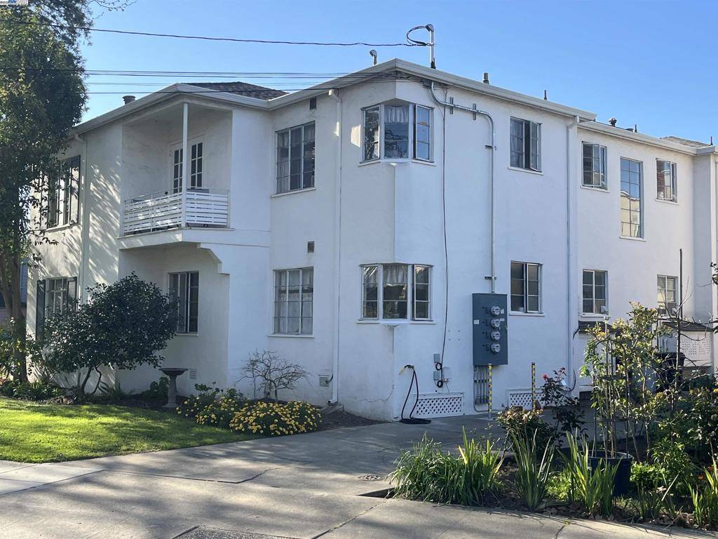 Alameda, CA 94501,1319 Paru St