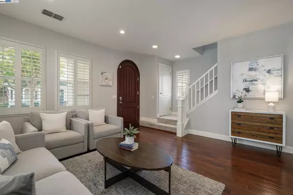 Danville, CA 94506,122 Center Ct