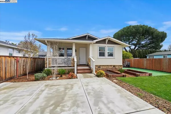 Livermore, CA 94551,736 N P St