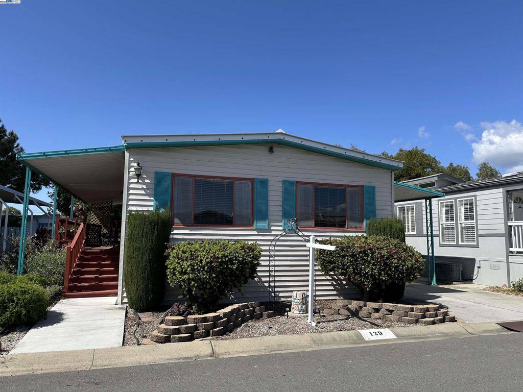 Fremont, CA 94555,4141 Deep Creed Rd.