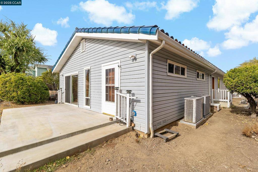 337 Bedal Ln, Campbell, CA 95008