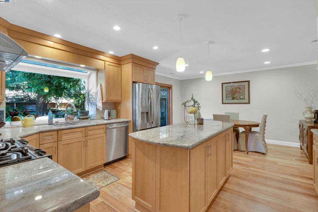 Martinez, CA 94553,2277 Stillcreek Ct