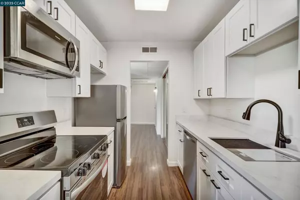 Walnut Creek, CA 94596,440 N Civic Dr #315