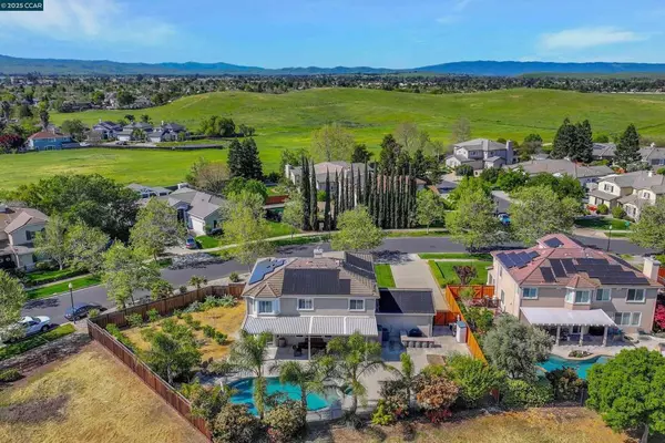Livermore, CA 94551,2121 Bluffs Dr