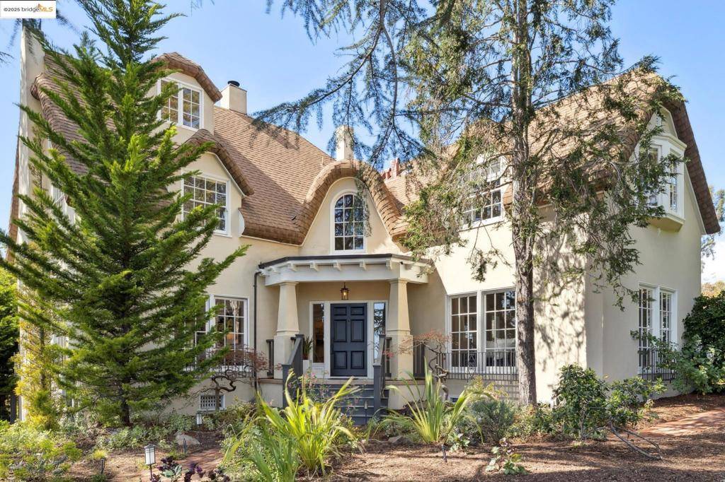 6001 Harbord Dr, Oakland, CA 94611
