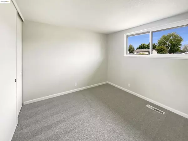 San Jose, CA 95136,883 Calle De Verde
