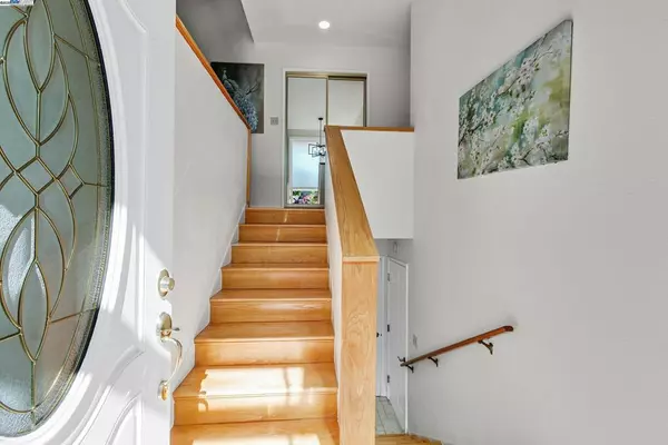 Castro Valley, CA 94546,3578 Jerald Ct