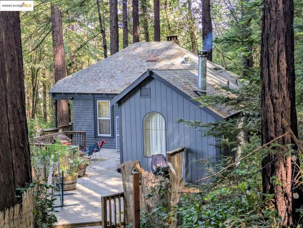 Guerneville, CA 95446,18512 Hwy 116
