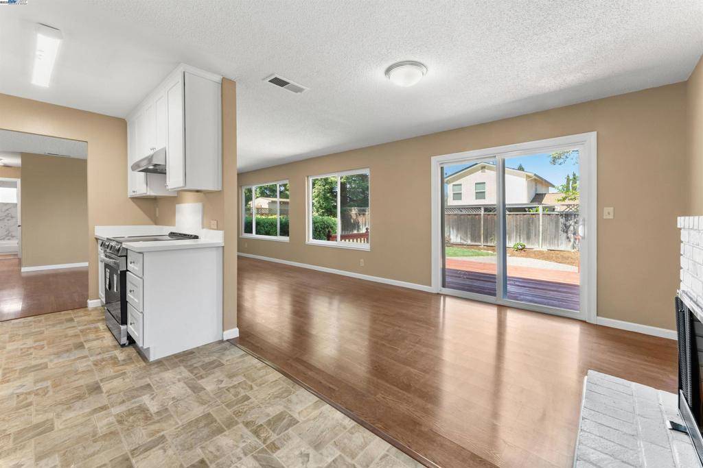 Livermore, CA 94551,4754 Zinnia Ct.