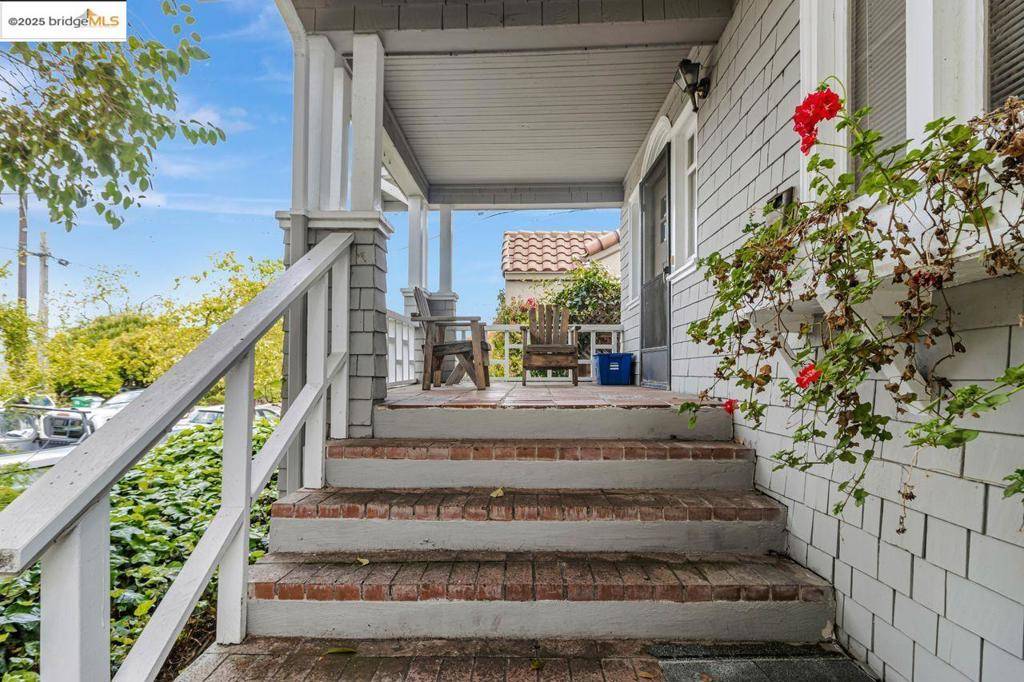 Berkeley, CA 94706,1205 Peralta Ave