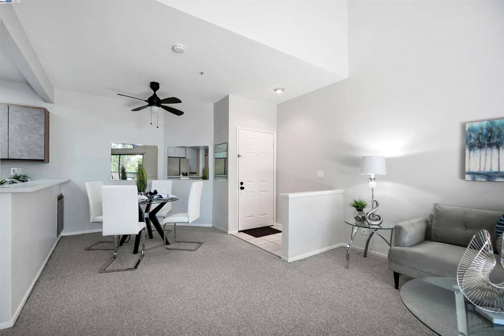 25850 Kay Ave #334, Hayward, CA 94545