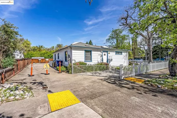 Concord, CA 94520,2291 Pacheco ST