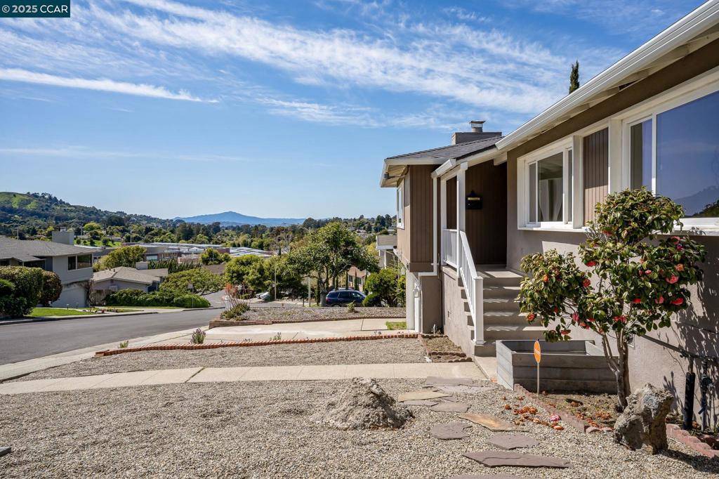 Richmond, CA 94803-2512,3325 Brentwood Ave