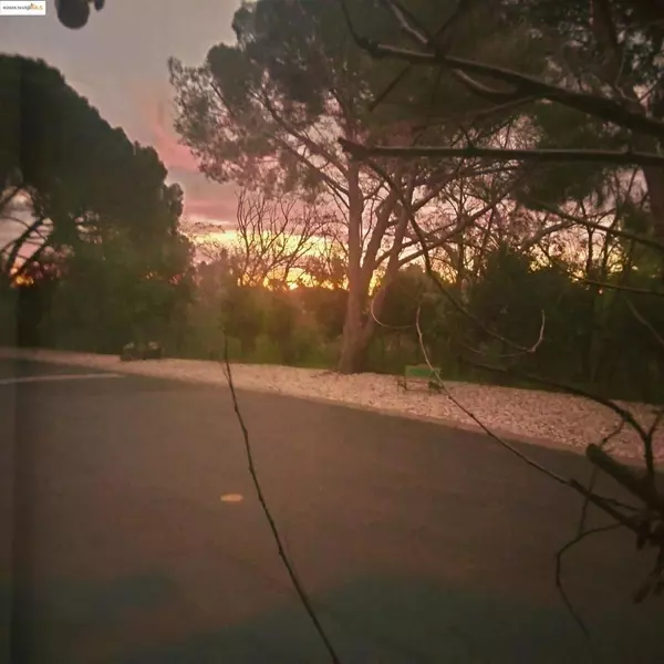 Antioch, CA 94509-4415,26 Bradley Lane