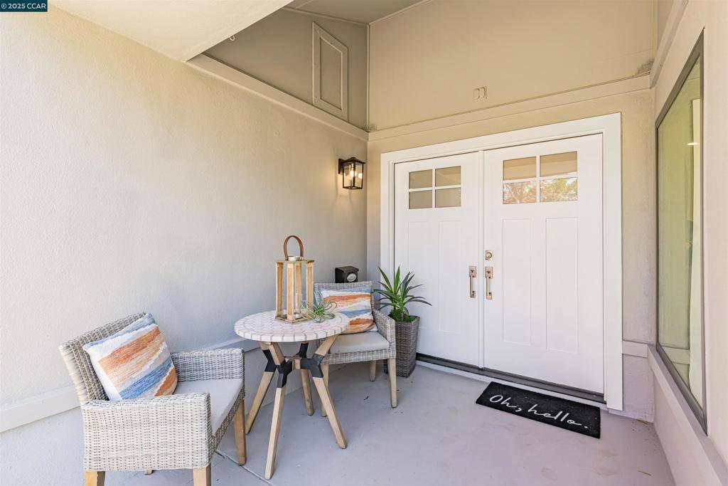 Walnut Creek, CA 94595,2340 Tice Creek Dr #2