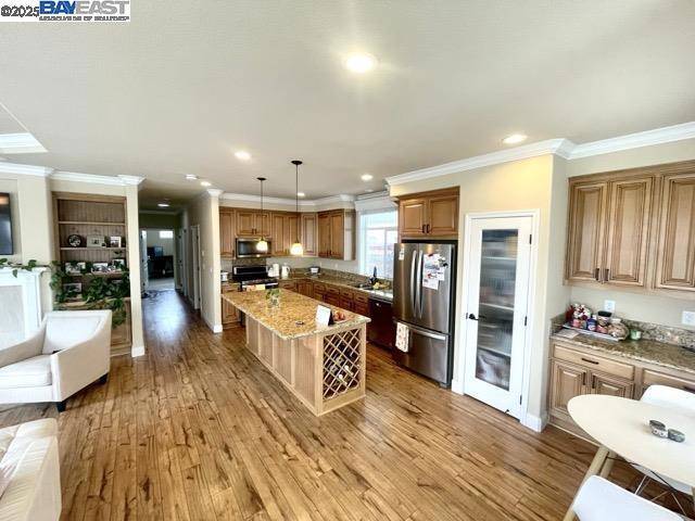 Sunnyvale, CA 94089,1225 Vienna Dr
