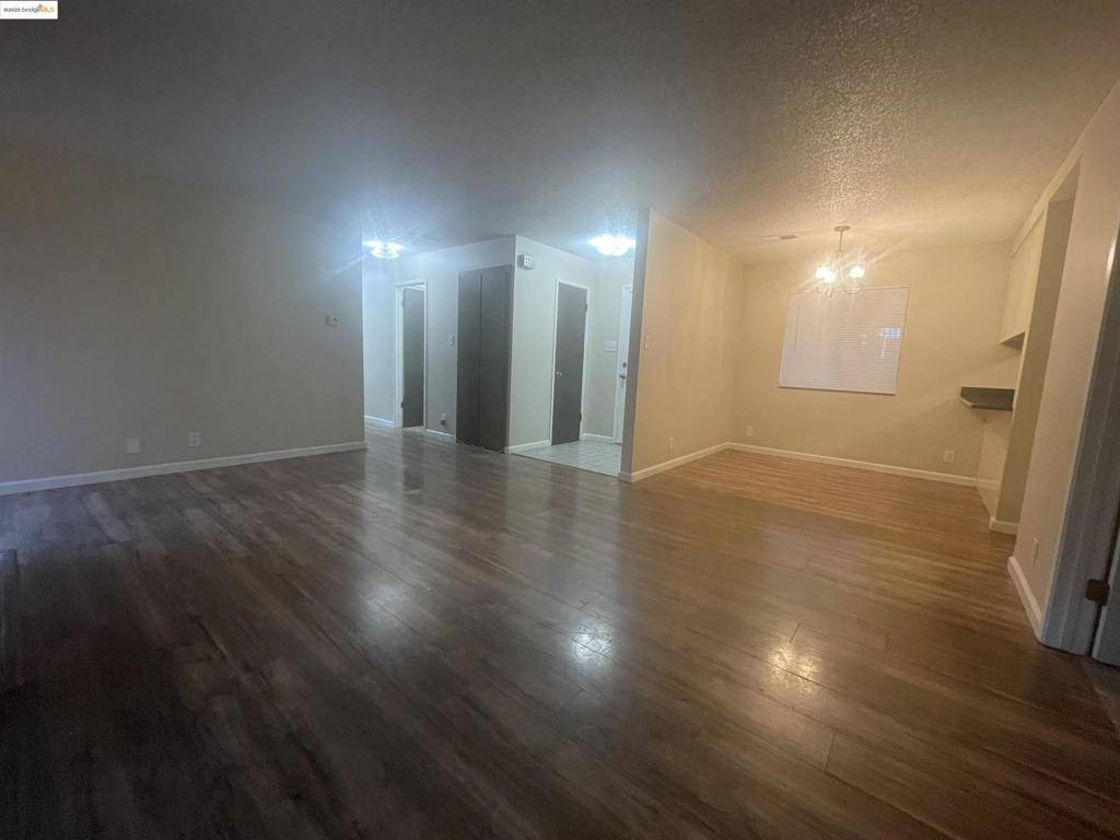 Antioch, CA 94509,2400 Sunny Ln