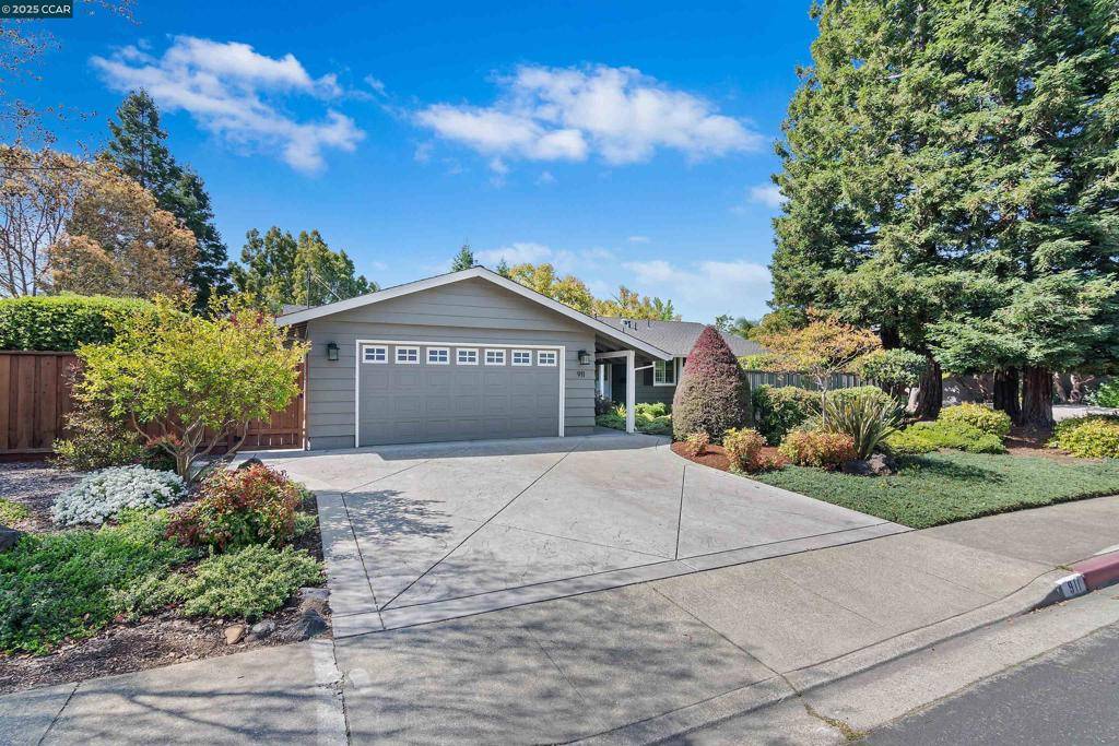 Walnut Creek, CA 94598,911 Walnut Ave
