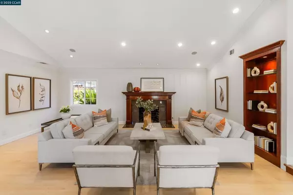 Lafayette, CA 94549,1024 Pine Ln