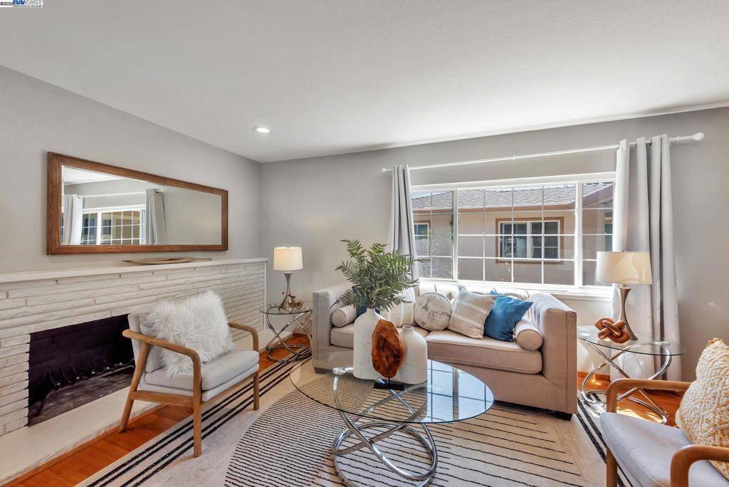 Fremont, CA 94538,43163 Isle Royal Street
