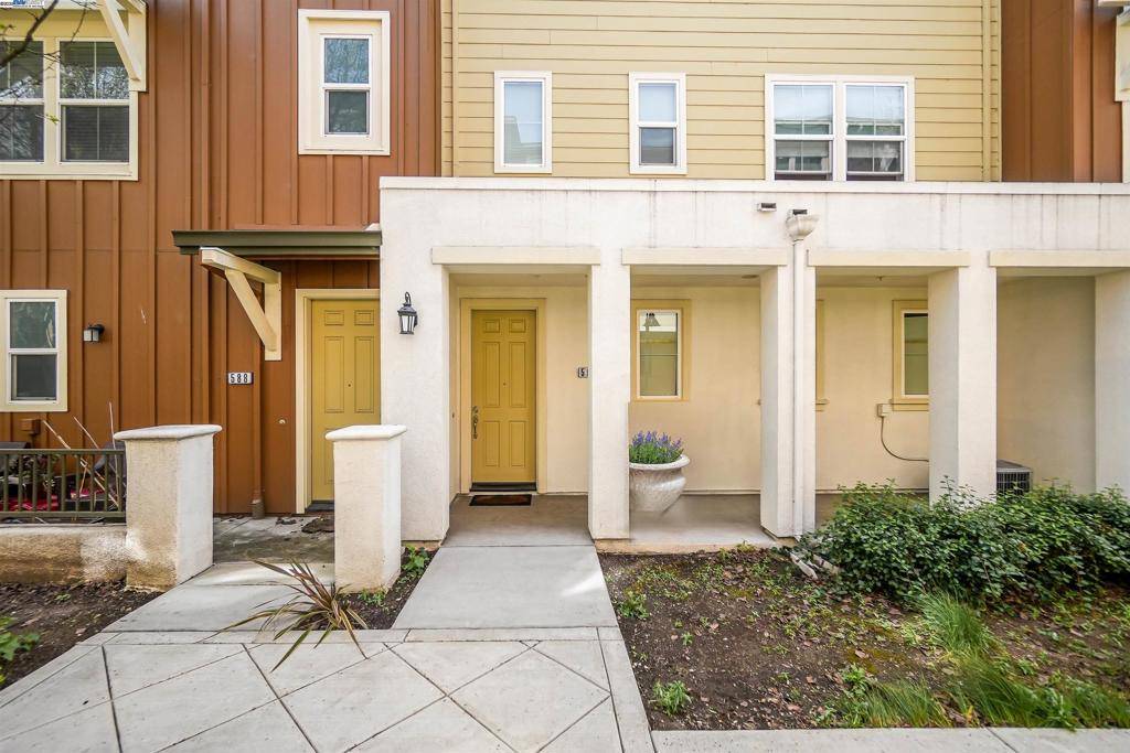 590 Staley ave, Hayward, CA 94541