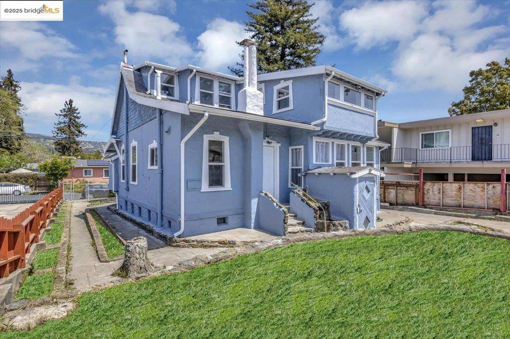 4029 Allendale Ave, Oakland, CA 94619