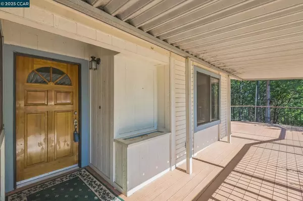 Grass Valley, CA 95949-9160,10207 Timberland Drive